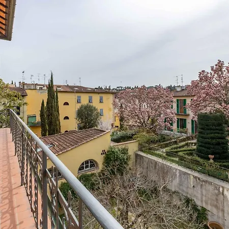 Palazzina Maresa Holiday home *